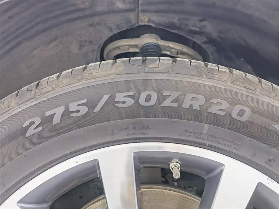 Mercedes-Benz GL Class 2012 car image #25