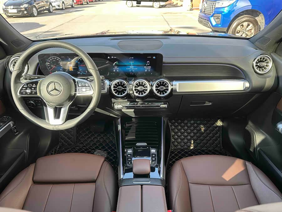 Mercedes-Benz GLB Class 2022 #25 Mercedes-Benz GLB Class 2022 car image #25