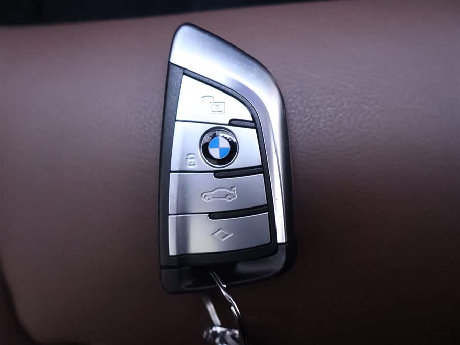 宝马 宝马X6 2022 汽车图片 #25