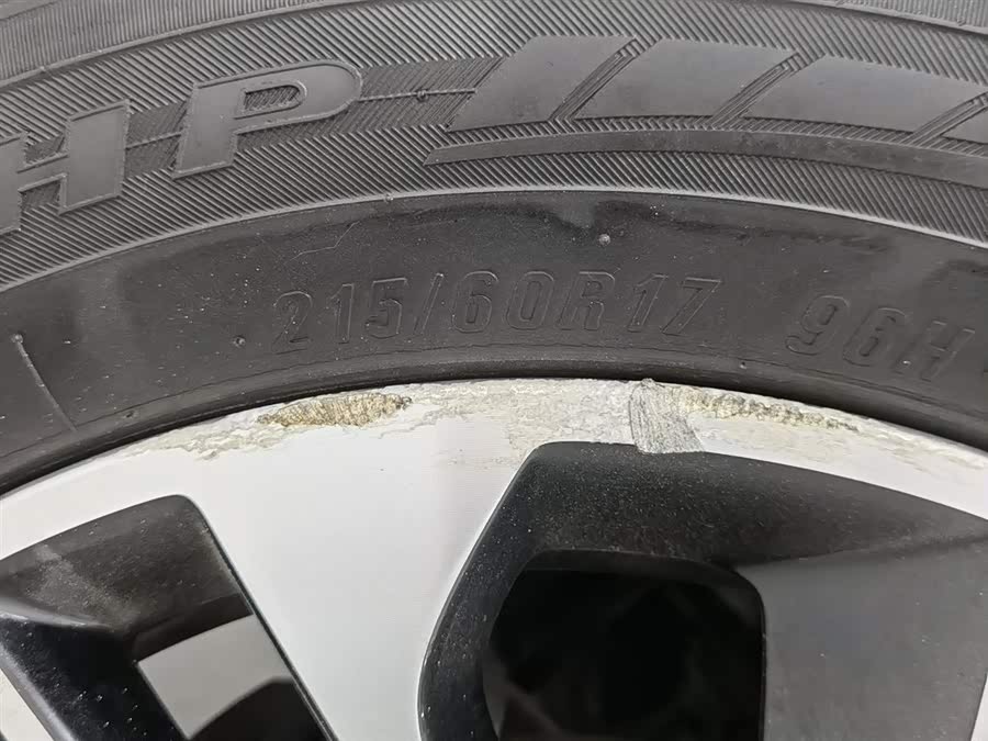 GAC Trumpchi GS4 2018 #25 GAC Trumpchi GS4 2018 car image #25