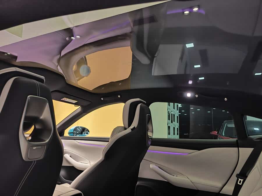 MI SU7 2024 car image #25