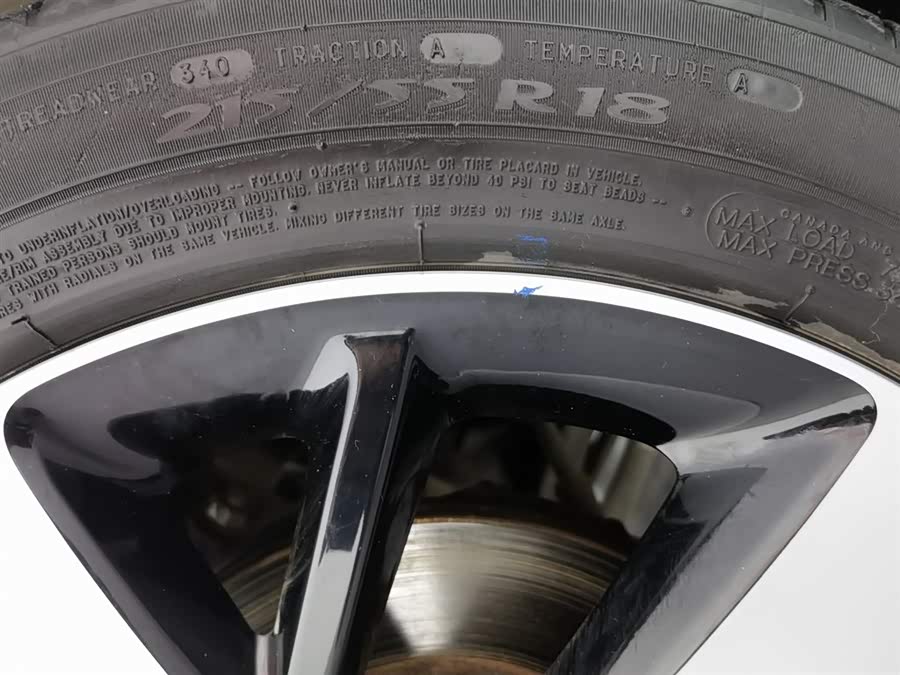 GAC ix4 2018 #25 GAC ix4 2018 car image #25