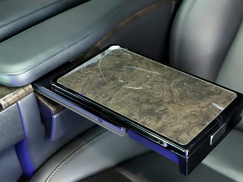 Toyota Alphard 2019 car image #25