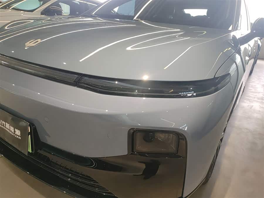 零跑汽车 零跑B01 2025 汽车图片 #25