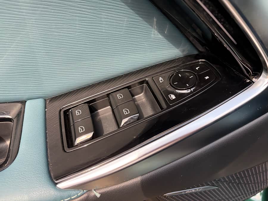 MG 7 2023 car image #25