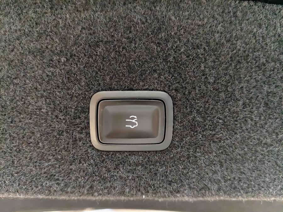 哪吒汽车 哪吒S 2023 汽车图片 #25