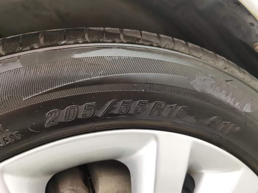 Changan Eado 2014 car image #25