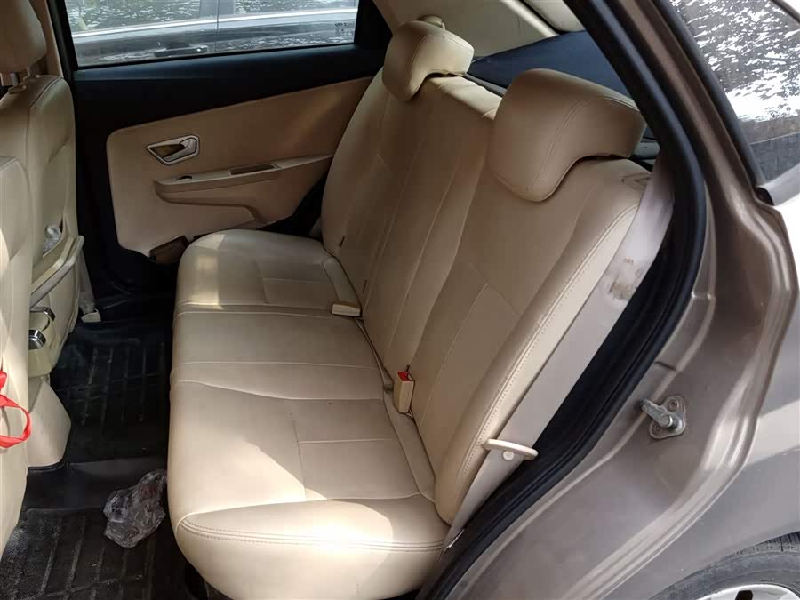 Chery Fulwin 2 2014 immagine di auto #25