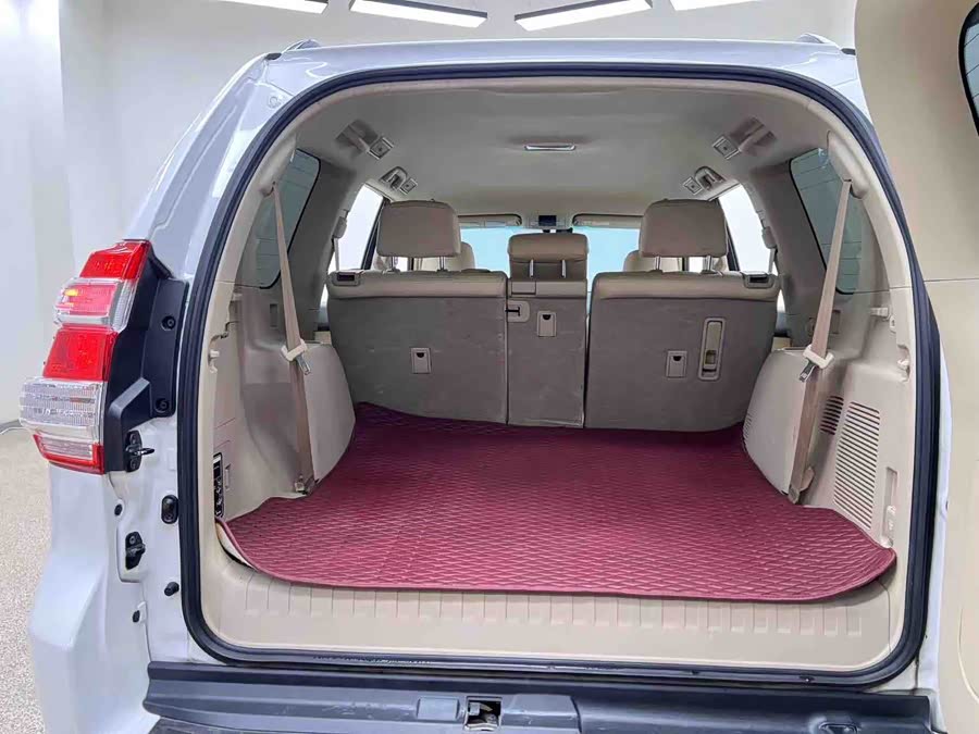 Toyota Prado (Imported) 2013 #25 Toyota Prado (Imported) 2013 car image #25