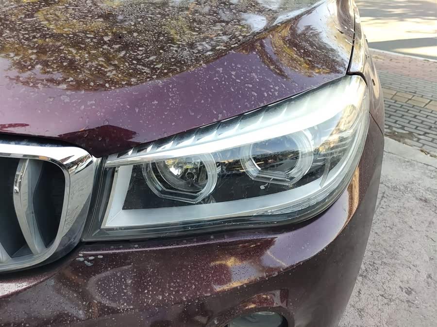 SWM X7 2017 صورة سيارة #25