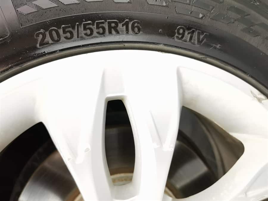 GEELY Emgrand 2015 immagine di auto #25