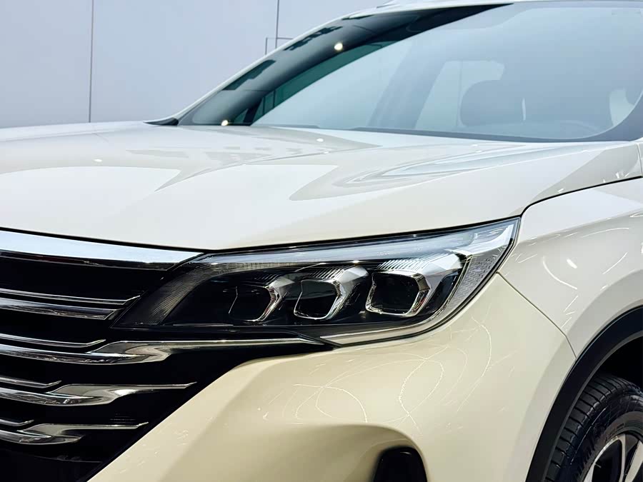 GAC Trumpchi GS5 2019 car image #25