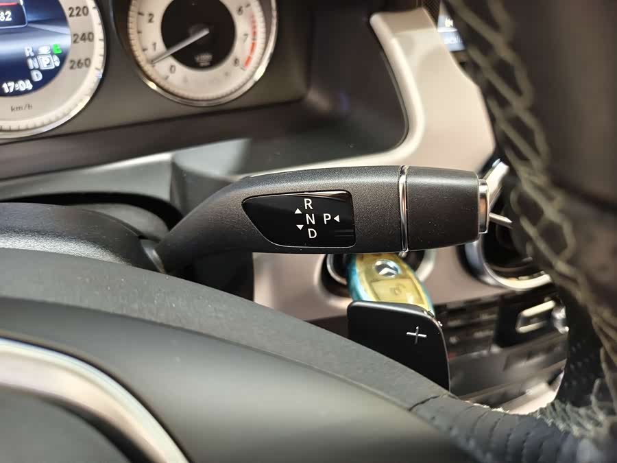 Mercedes-Benz GLK Class 2013 immagine di auto #25