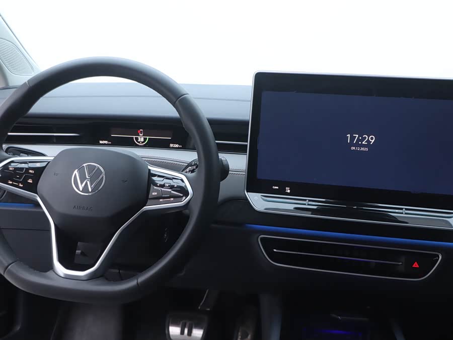 Volkswagen ID.7 Vizzion 2024 #25 Volkswagen ID.7 Vizzion 2024 car image #25