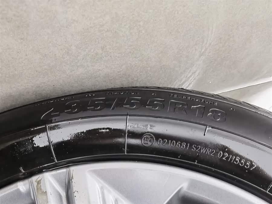 GEELY Boyue L 2024 car image #25