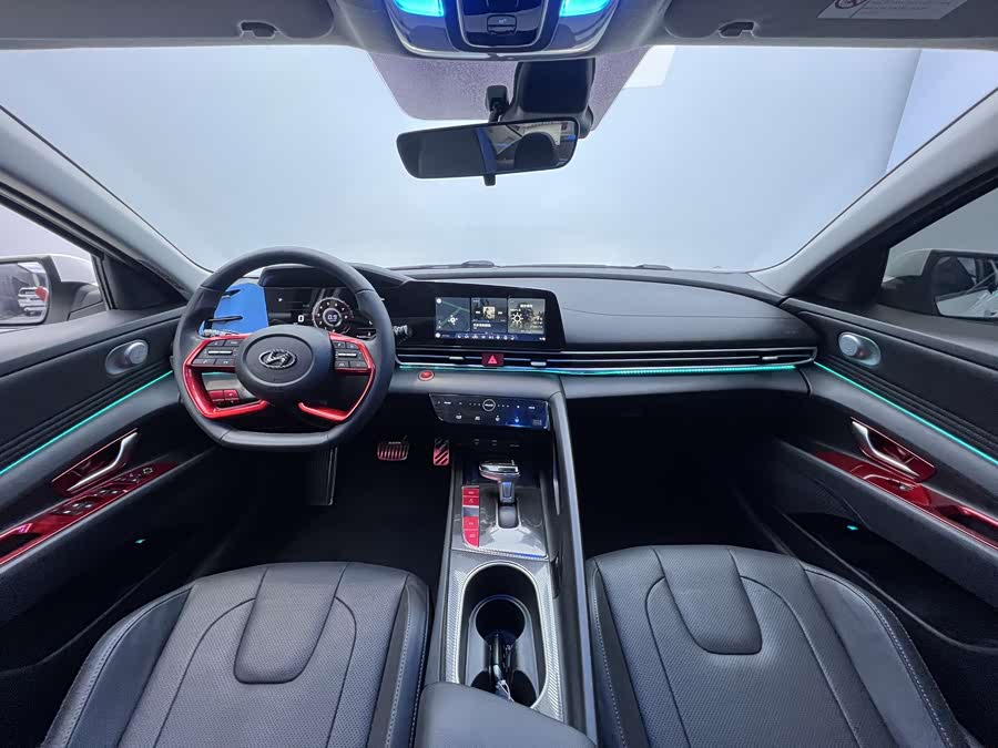 Hyundai Elantra 2022 car image #25