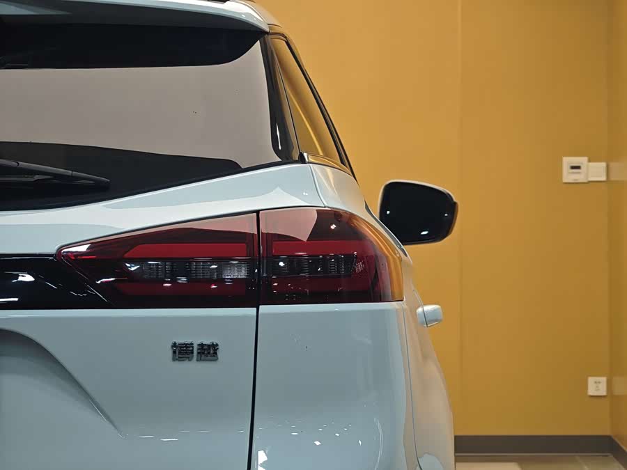 GEELY Boyue 2021 car image #25