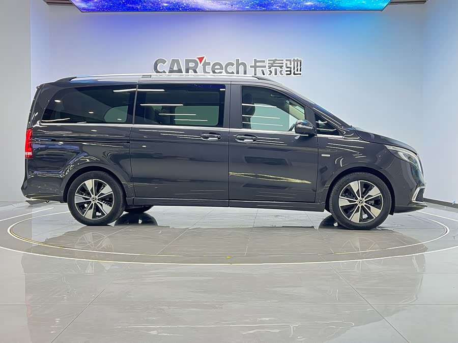 Mercedes-Benz V Class 2021 #25 Mercedes-Benz V Class 2021 car image #25