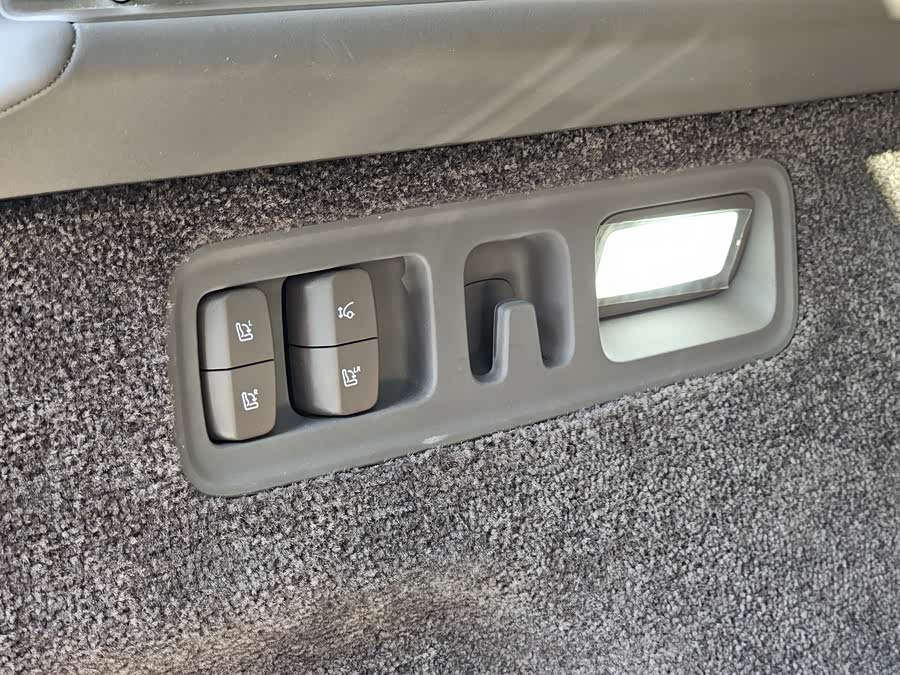 2024 immagine di auto #25