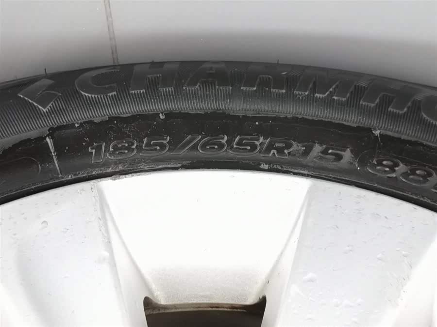 MG 3 2011 car image #25