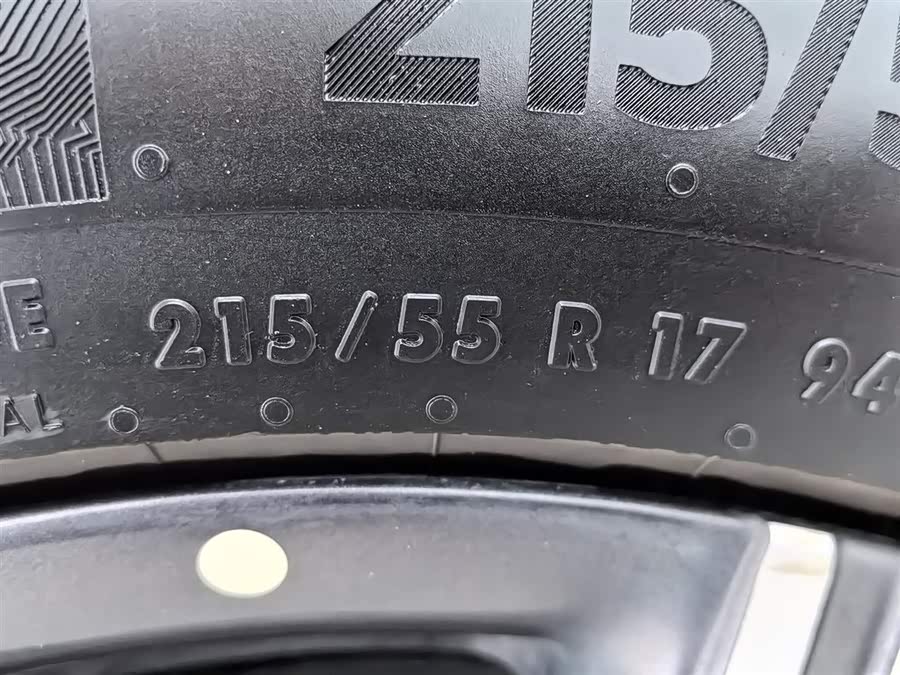 Chevrolet Tracker 2022 #25 Chevrolet Tracker 2022 car image #25