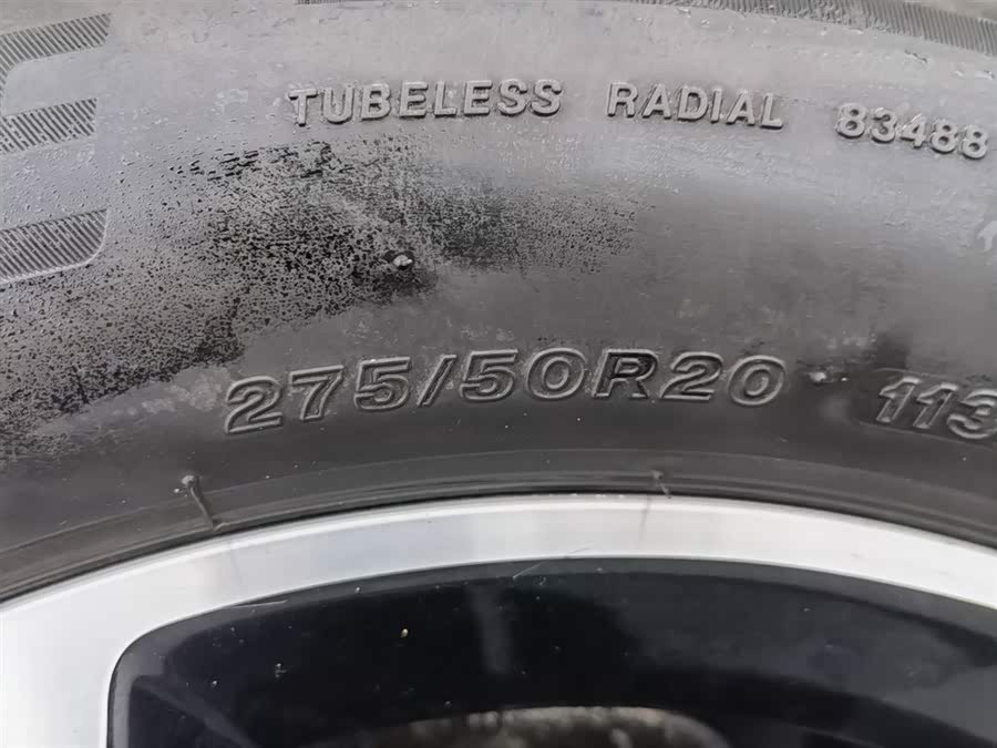 Mercedes-Benz GLE Class New Energy 2021 car image #25