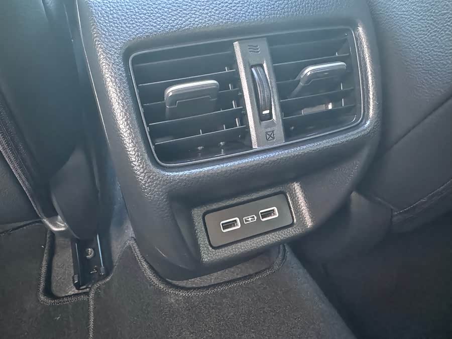 Honda INTEGRA 2023 صورة سيارة #25