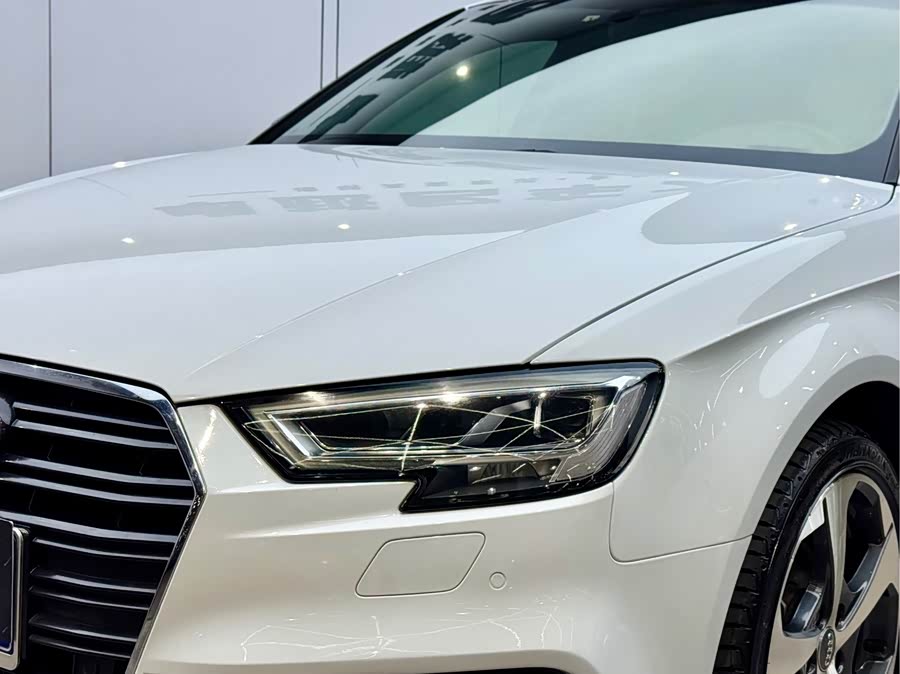 Audi A3 2020 car image #25