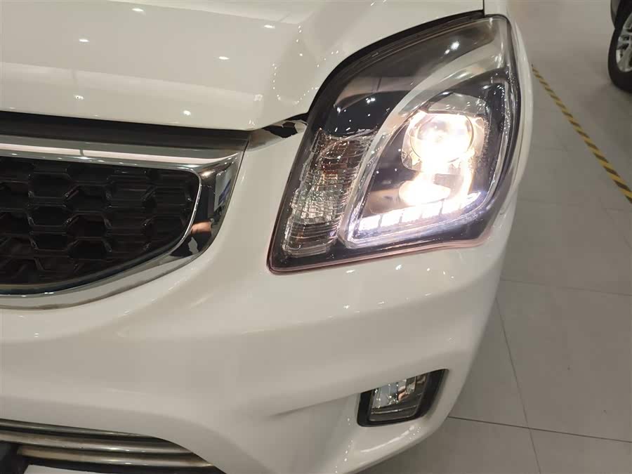 Kia Sportage 2014 car image #25