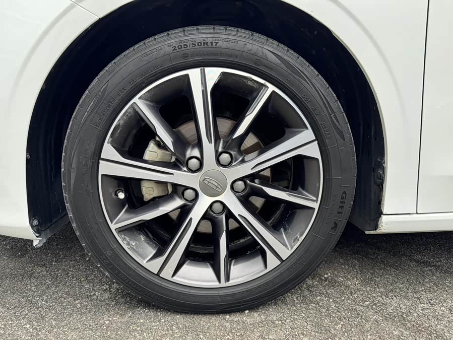 GEELY Emgrand 2021 car image #25