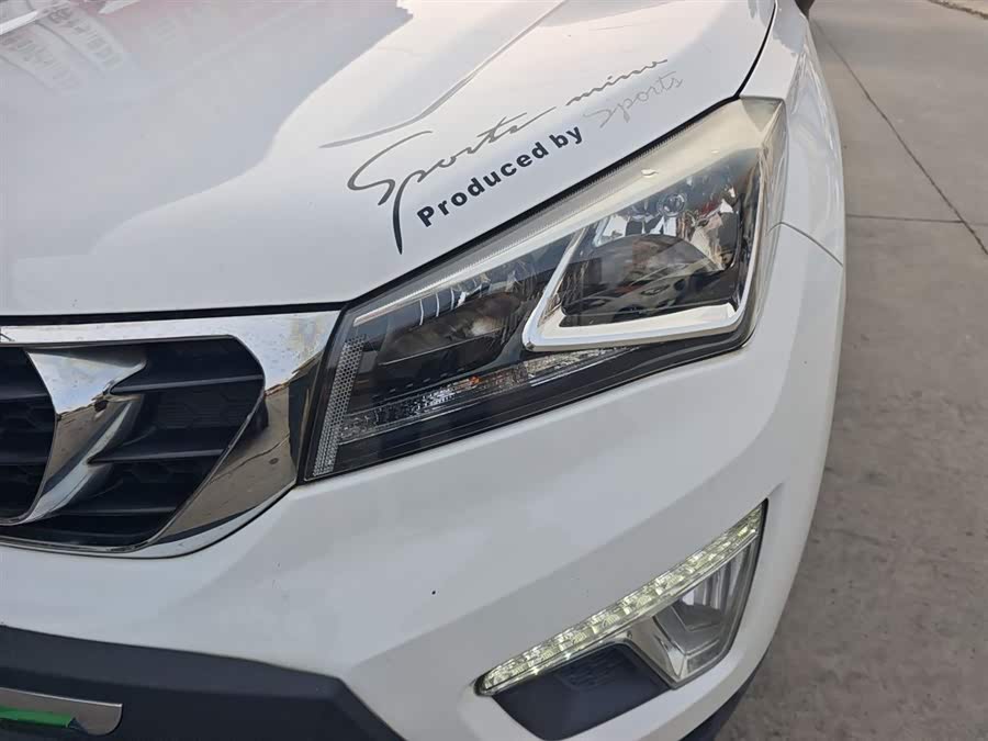 Changan CS15 2016 car image #25