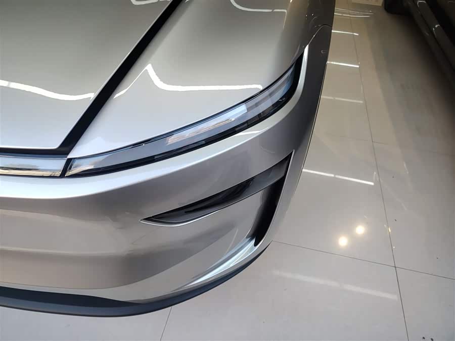 特斯拉 Model Y L 2025 汽车图片 #25