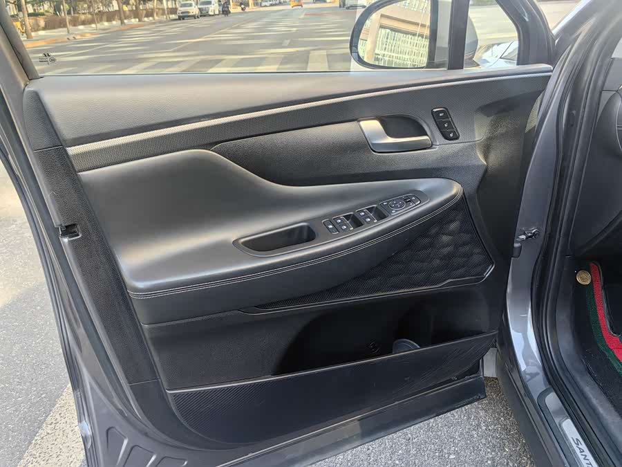 Hyundai Santa Fe 2019 #25 Hyundai Santa Fe 2019 car image #25