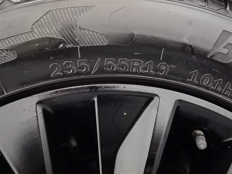 Forthing T5 EVO 2021 car image #25