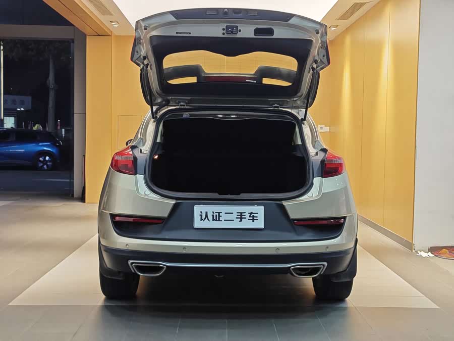 GEELY 2017 car image #25