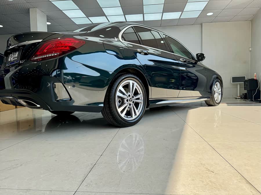 Mercedes-Benz C Class 2019 #25 Mercedes-Benz C Class 2019 car image #25