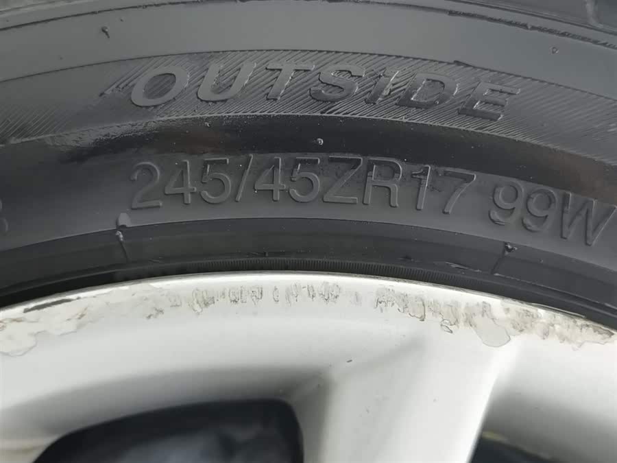 Audi TT 2011 car image #25