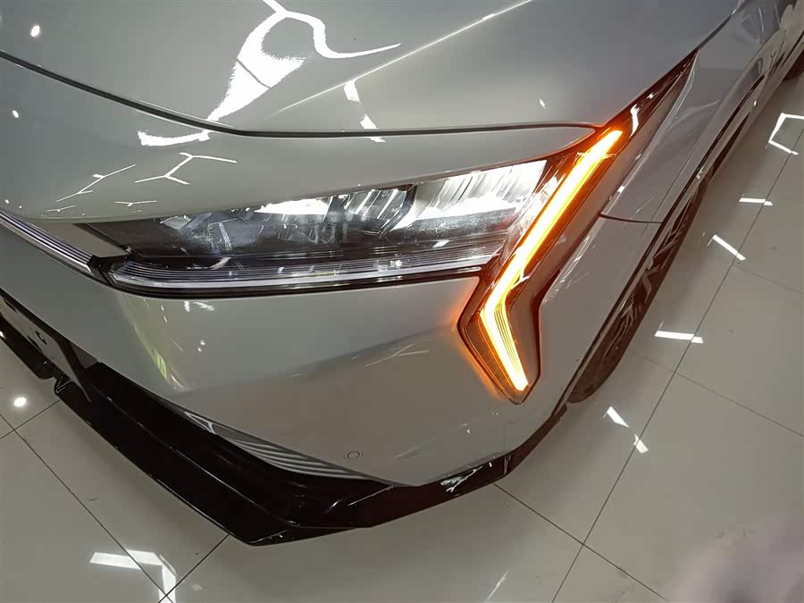 Honda e:NS2 2024 #25 Honda e:NS2 2024 car image #25