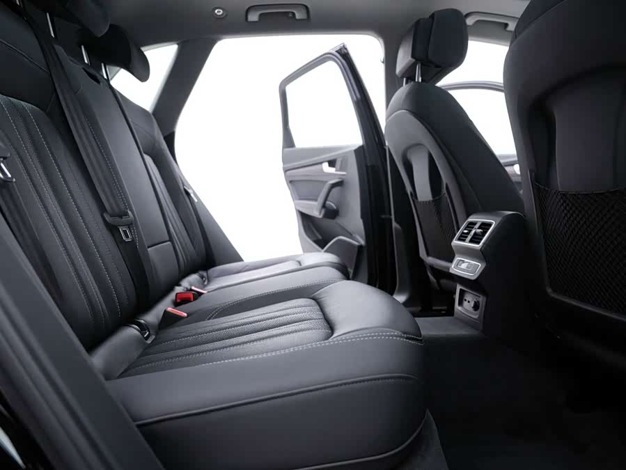 Audi Q5L 2023 imagem de carro #25