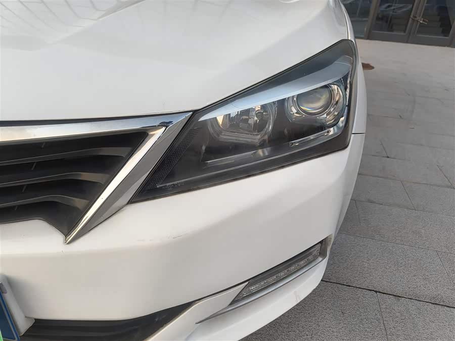 Changan Alsvin V7 2016 image de voiture #25