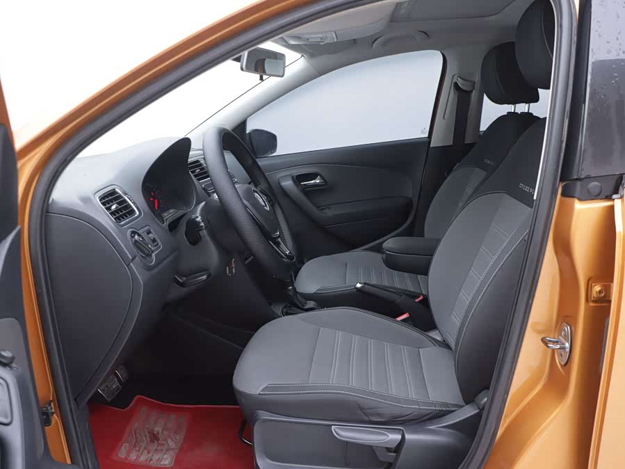 大众 Polo 2015 汽车图片 #25