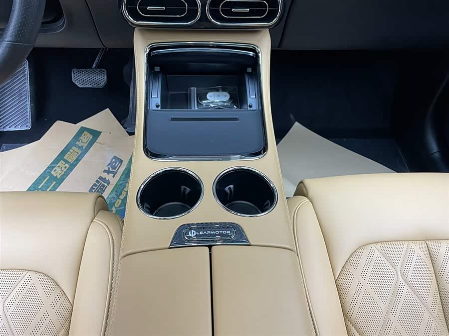 Leapmotor C11 2024 car image #25
