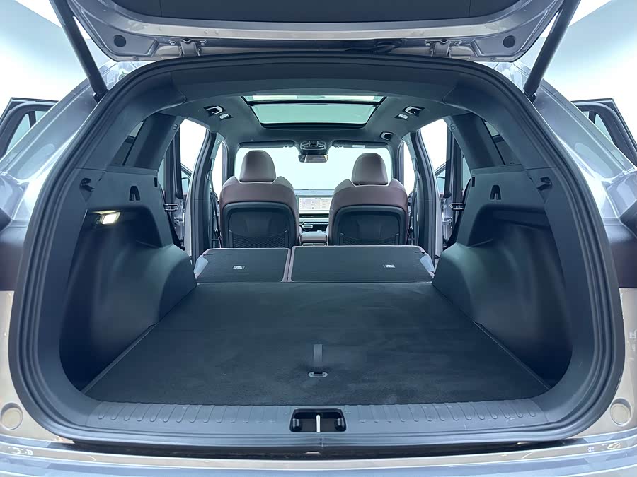 GEELY Monjaro 2024 car image #25