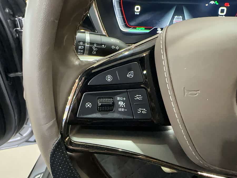 BYD Han 2021 car image #25