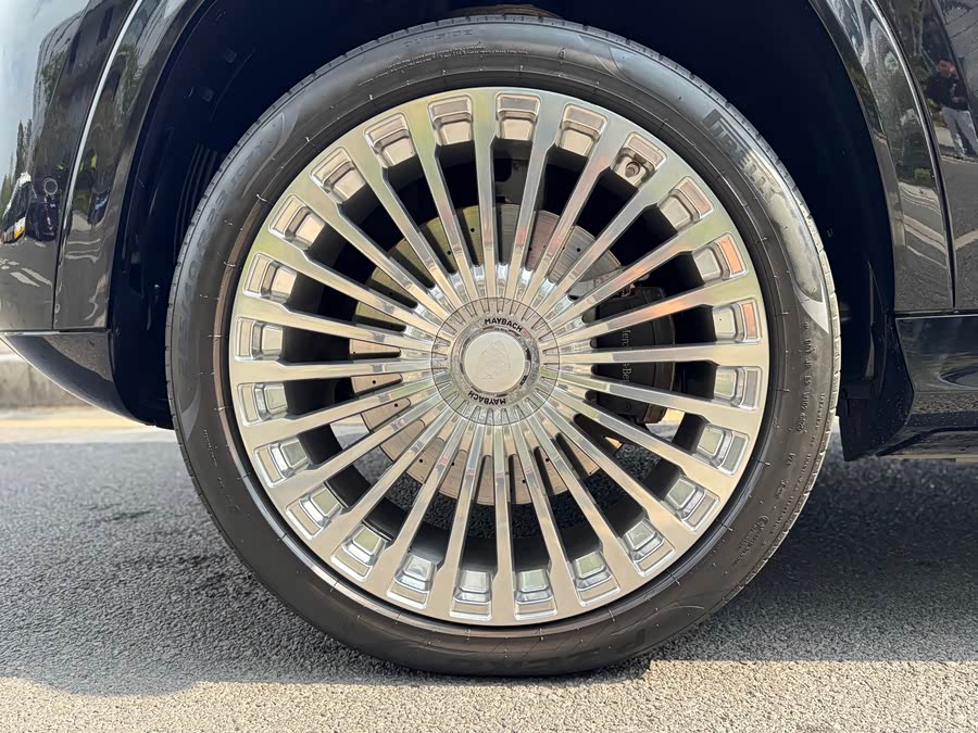 Mercedes-Benz Maybach GLS 2021 car image #25