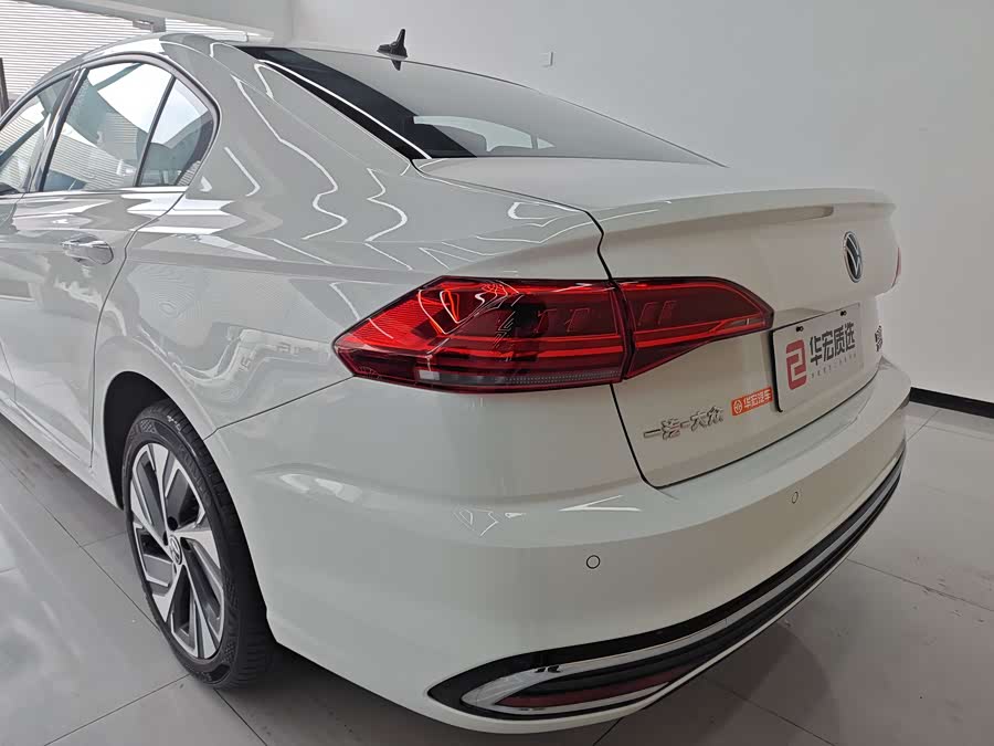 Volkswagen Bora 2024 imagem de carro #25