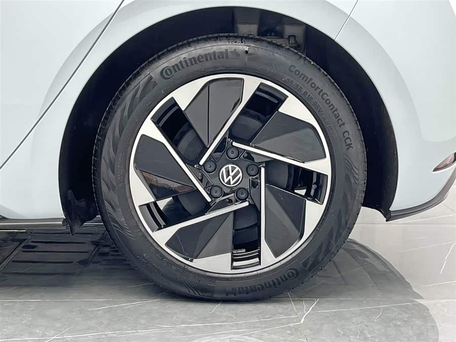 Volkswagen ID.3 2023 car image #25