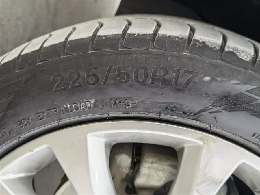 GEELY 2018 car image #25