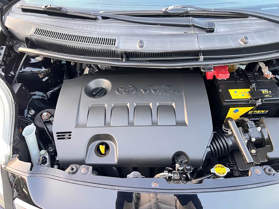 Toyota Yaris 2010 imagen de coche #25