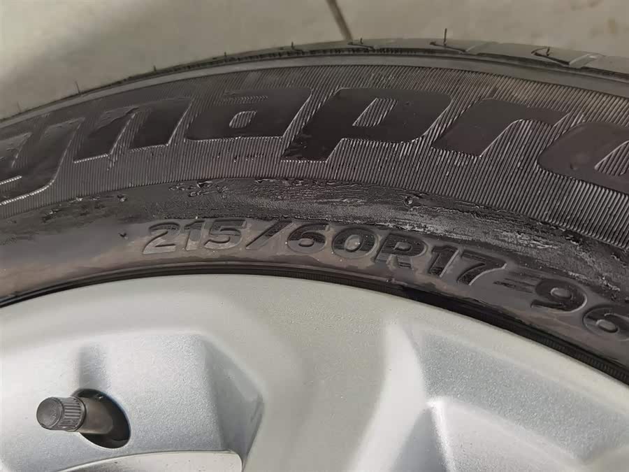 Chevrolet Tracker 2017 car image #25